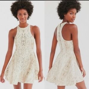 SILENCE + NOISE URBAN OUTFITTERS ROXY SNAKE PRINT SCUBA MINI A-LINE DRESS SZ: XS